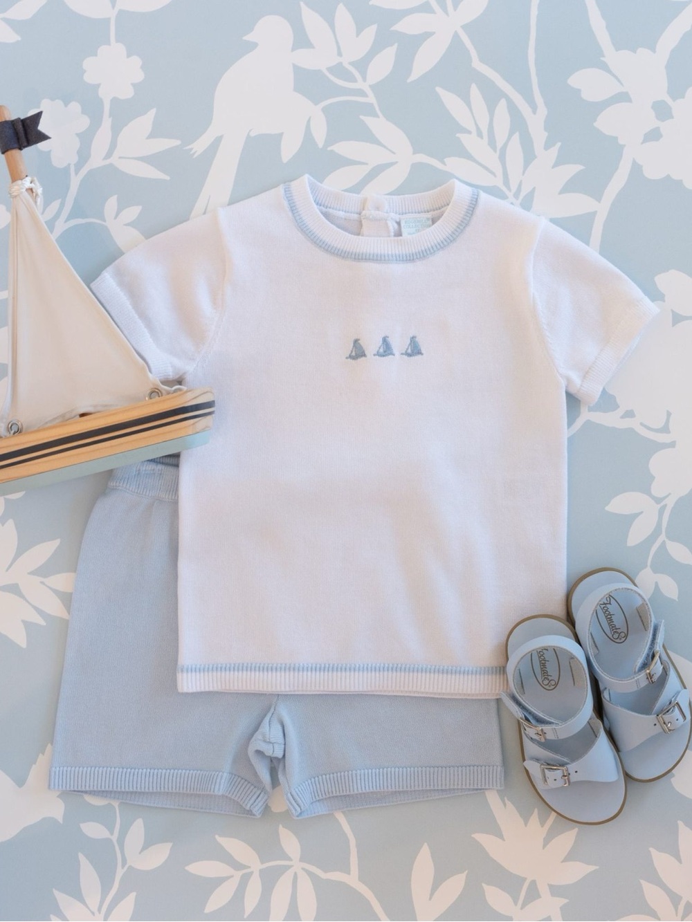 NWT Edgehill Collection sail boat blue & white knit short set (4T)